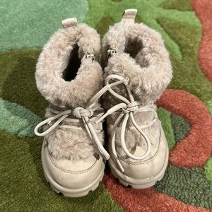 Zara fur bootie